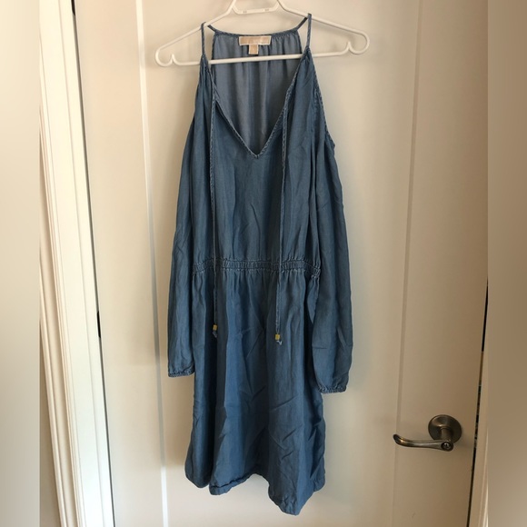 Michael Kors Cold Shoulder Chambray Dress - Picture 4 of 11